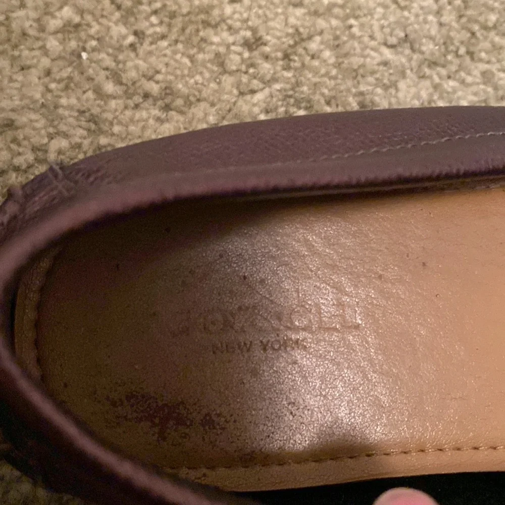 Gently Worn Women’s Size 8B Coach Loafer With Horse Bit - Picture 3 of 13